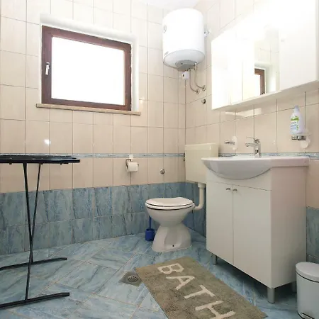 Livio 1830 Apartment Pula