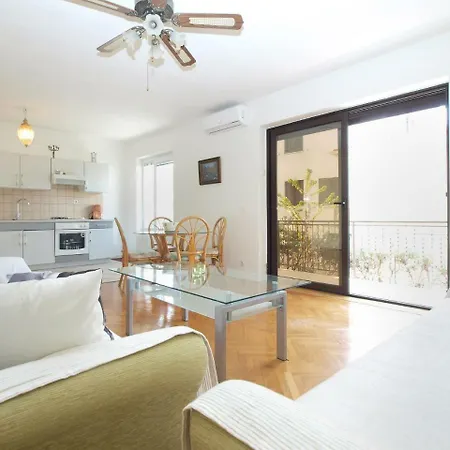 Livio 1830 Appartement *