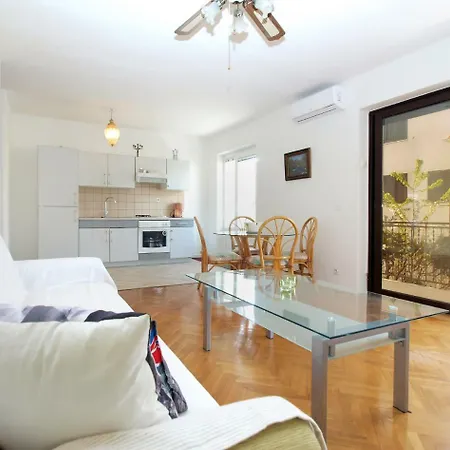 Livio 1830 Appartement *